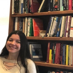 Doç. Dr. Yasemin KAHYA